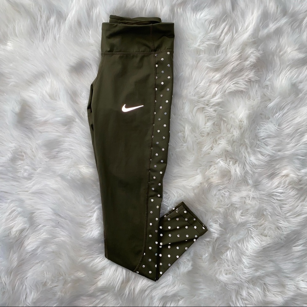 EUC Nike Leggings
